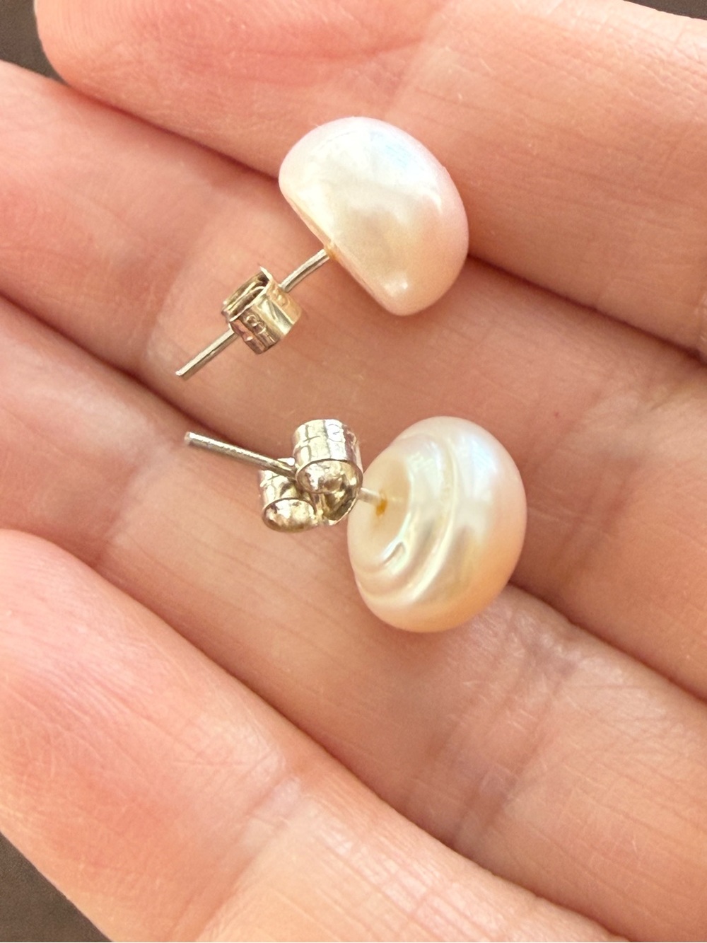 Solid 9K Gold Pearl Stud Earrings - Pink Cream Pearl Button Studs - Picture 2 of 8
